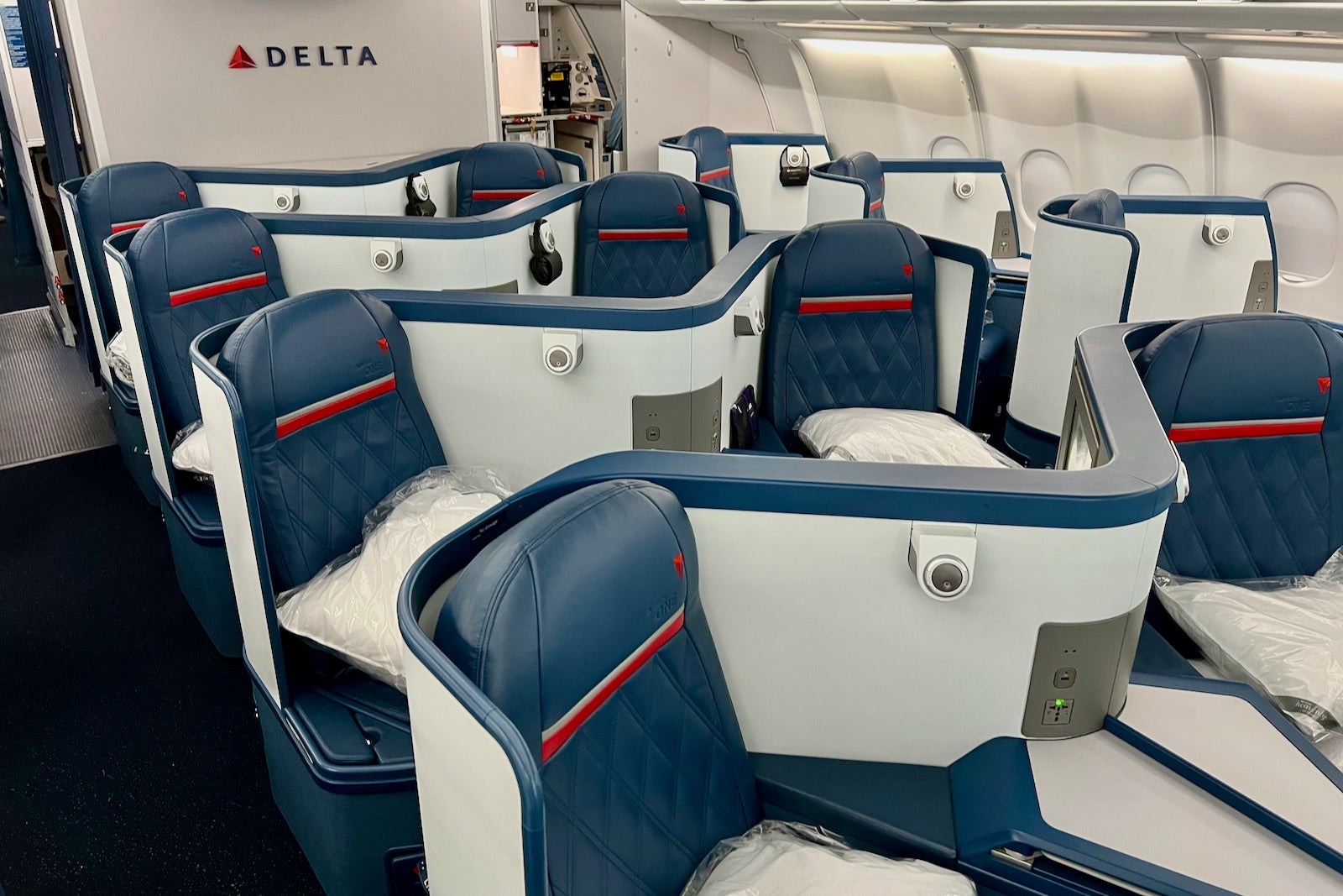 You are currently viewing Why (and how) I earned a million Delta SkyMiles in just 6 months