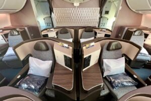 Read more about the article You can now redeem Alaska miles on El Al, business-class awards start at 85,000 miles