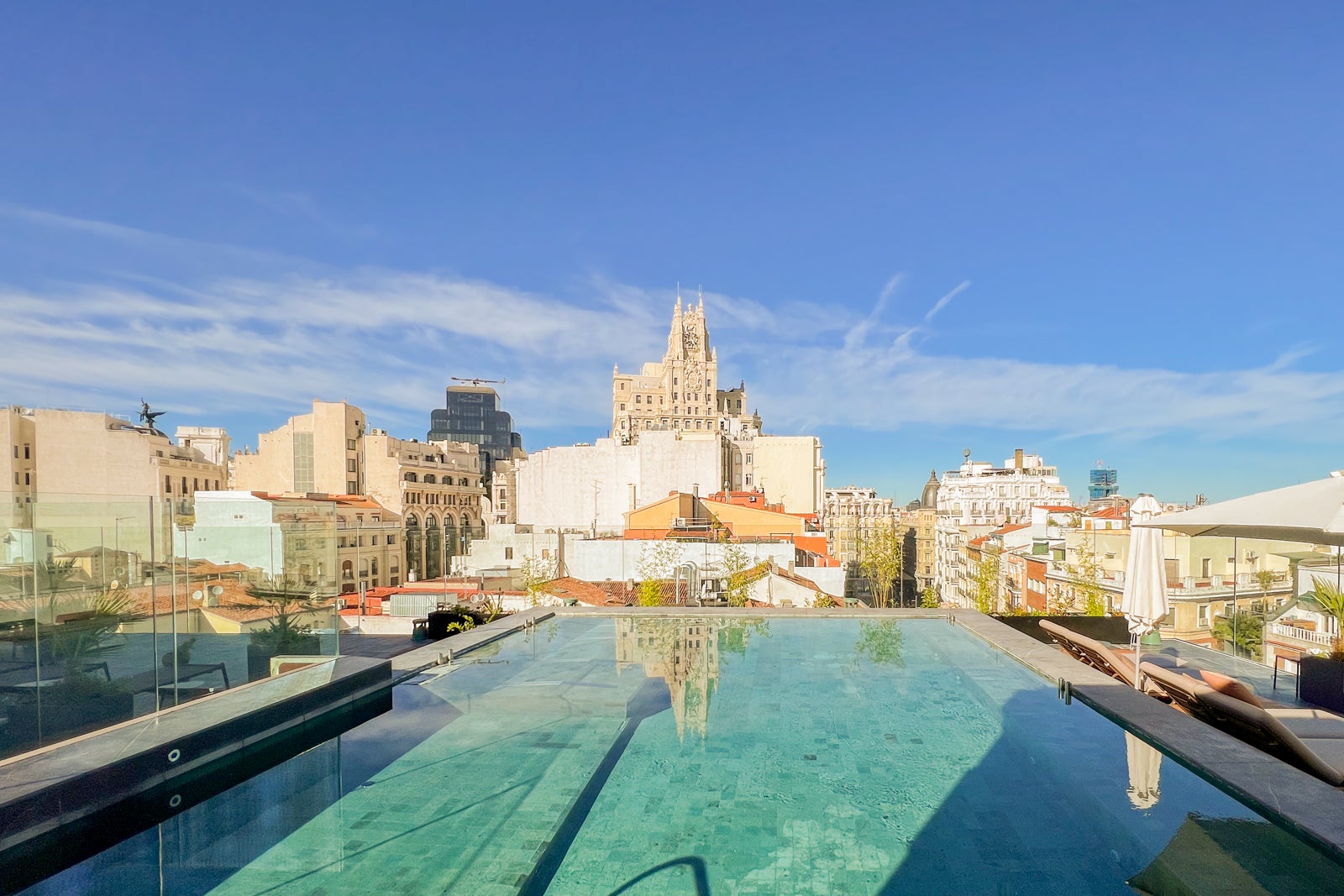 You are currently viewing A luxe boutique hotel with authentic Spanish style and verve: Thompson Madrid