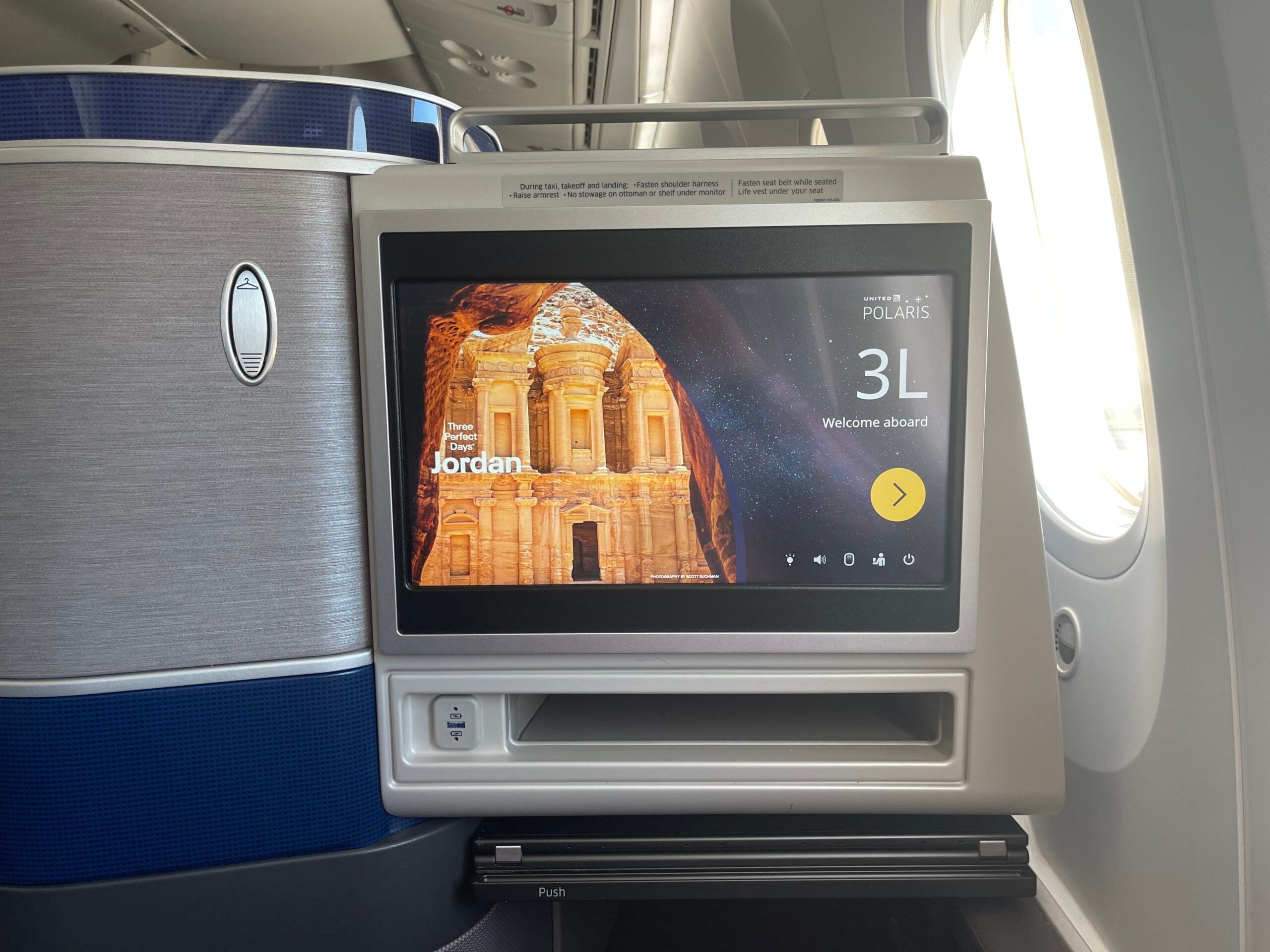 You are currently viewing Redeem your expiring PlusPoints with United Polaris upgrade space on these routes