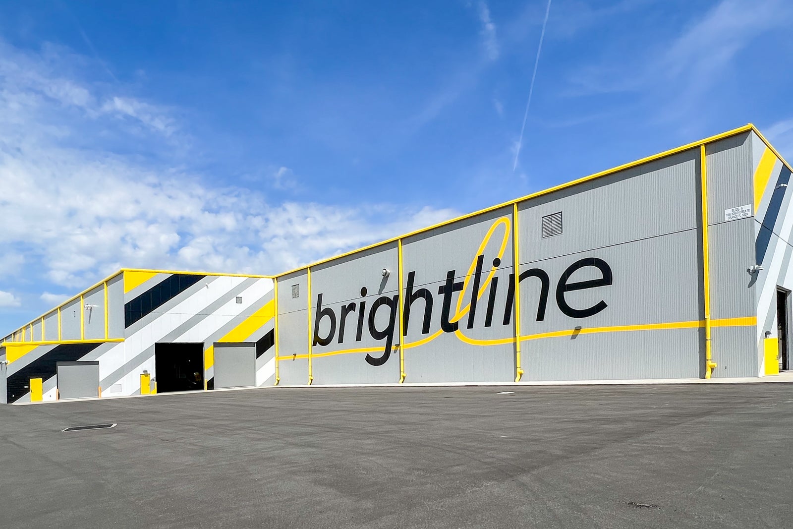 You are currently viewing 1st look inside Brightline’s $100 million train maintenance facility in Orlando