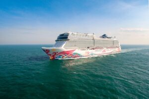 Read more about the article Norwegian Cruise Line reverses course on a major change after complaints