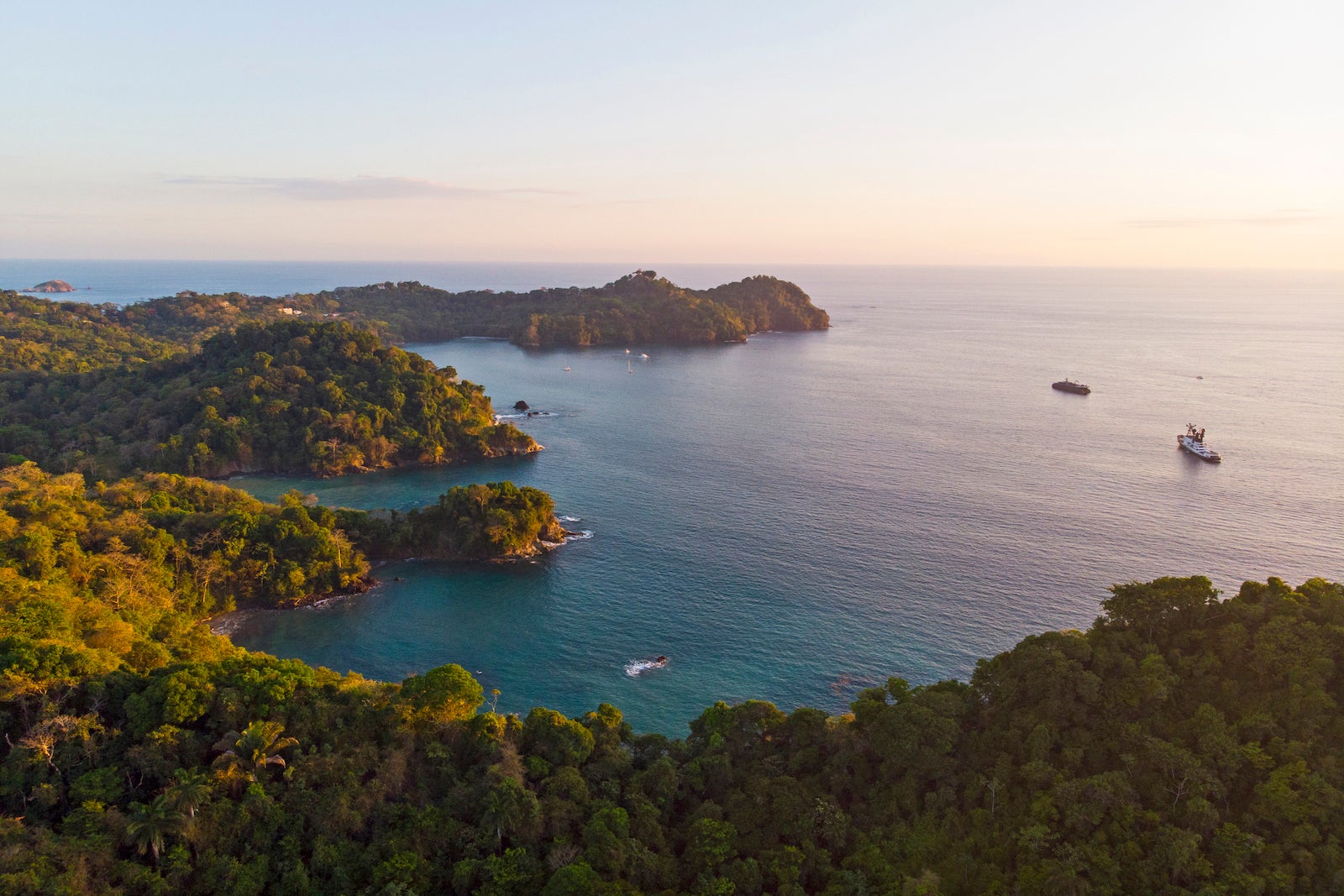 You are currently viewing Book round-trip flights to Costa Rica starting at $265