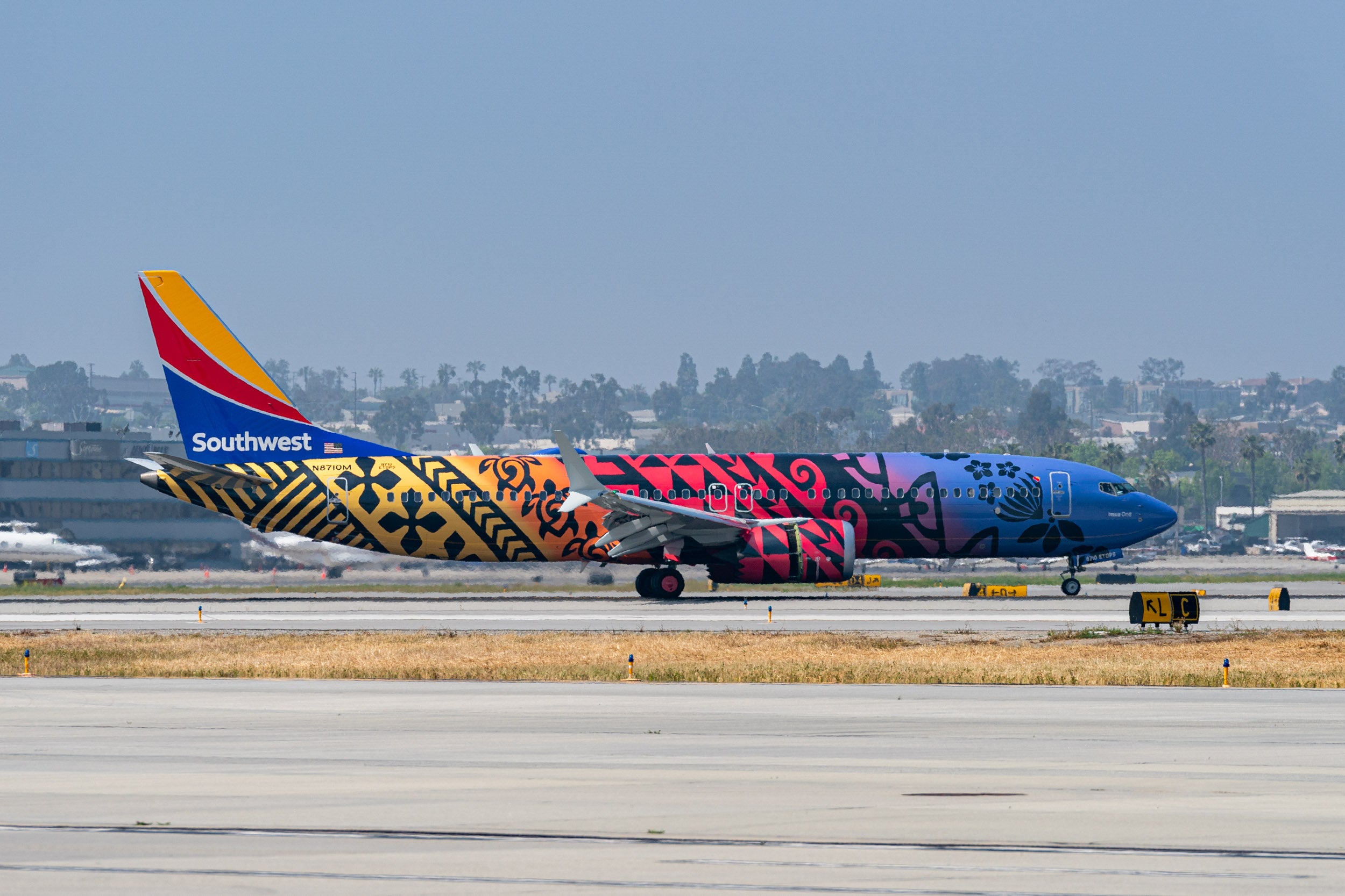You are currently viewing Southwest unveils stunning new Hawaii-themed aircraft