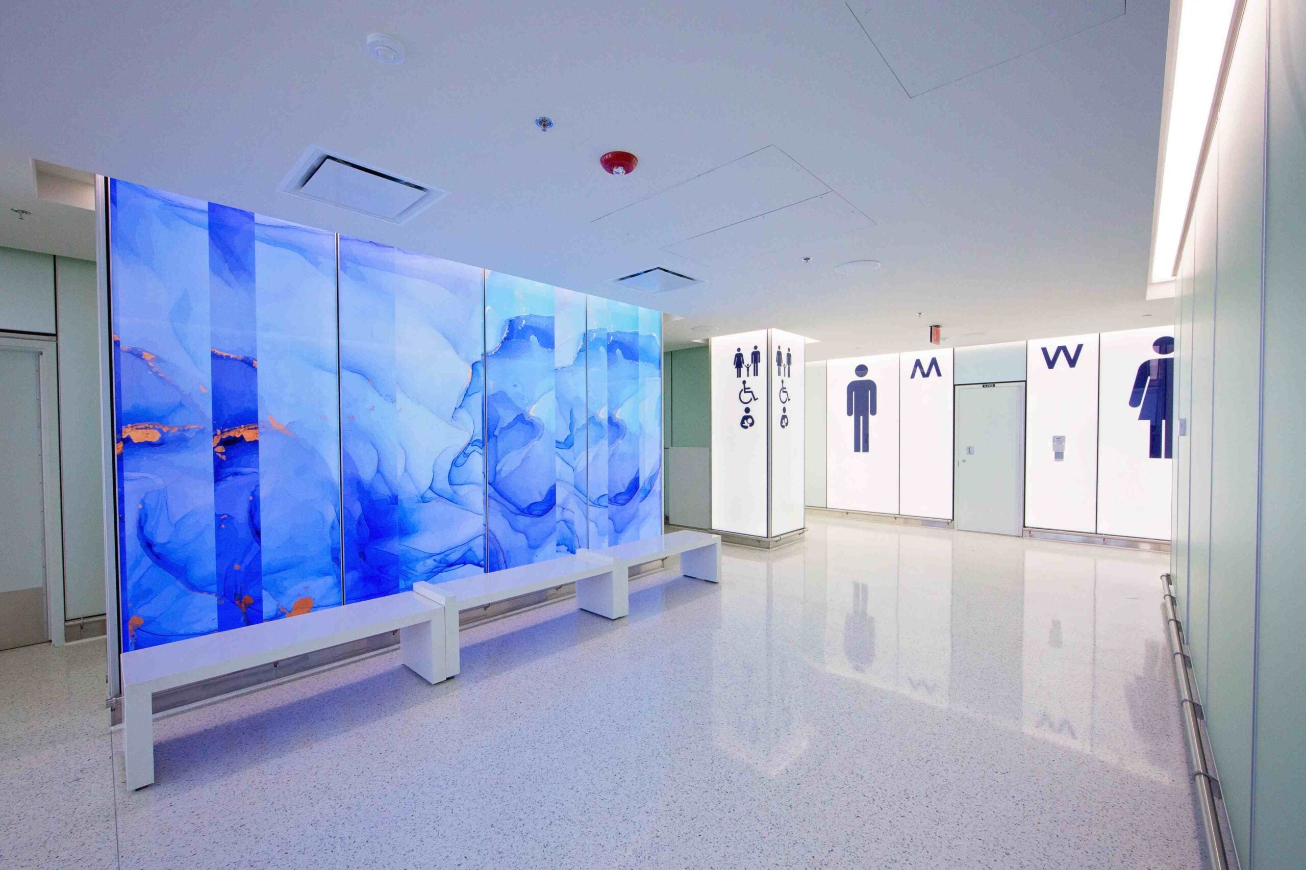 You are currently viewing Airport loos on a roll: BWI takes the throne for America’s Best Restroom
