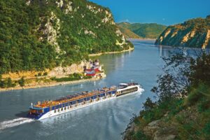 Read more about the article AmaWaterways vs. Viking: Which of these popular river cruise lines is right for you?