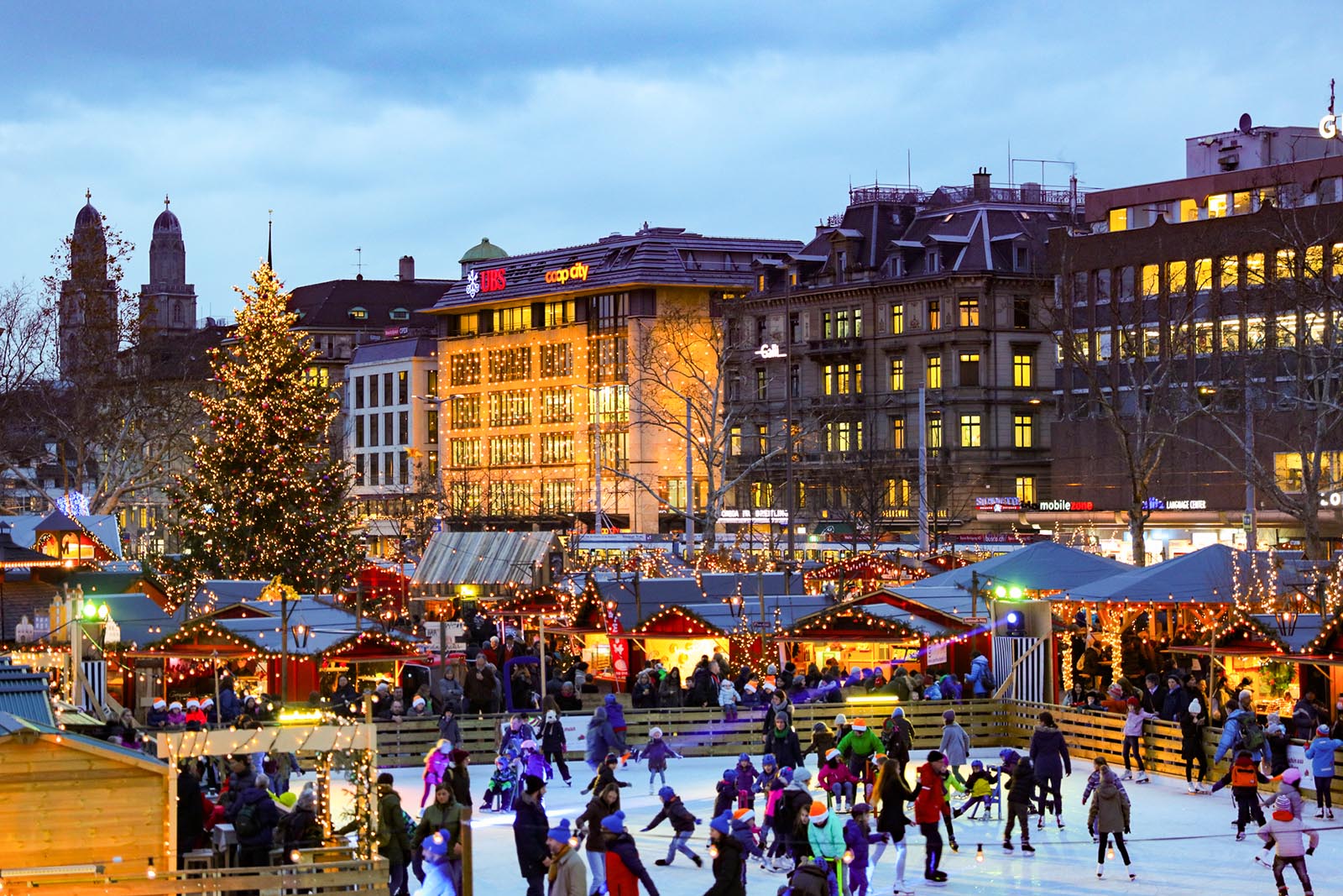 You are currently viewing The 11 best Christmas markets in Europe for 2023