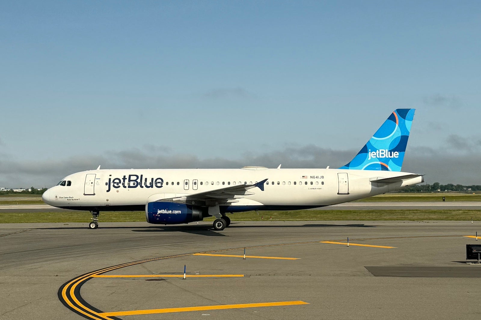 You are currently viewing JetBlue partners with Vrbo, allowing TrueBlue earnings on Paisly home rentals