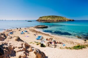 Read more about the article 13 European beaches perfect for a sunny autumn vacation