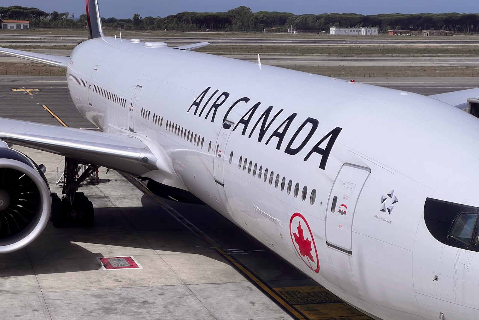 Read more about the article Air Canada offering 25% off bookings worldwide through May, plus 2,500 bonus points