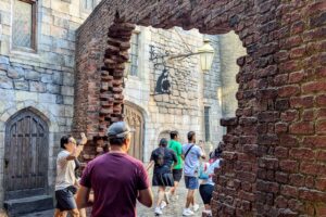 Read more about the article Guide to Universal Orlando’s Wizarding World of Harry Potter: Everything you need to know from butterbeer to magic wands