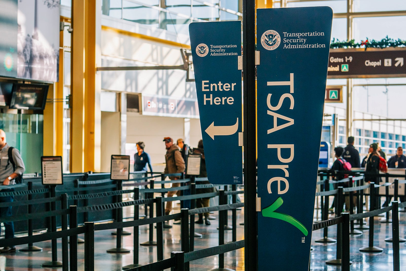 You are currently viewing 8 ways to get free or discounted TSA PreCheck, Global Entry and Clear