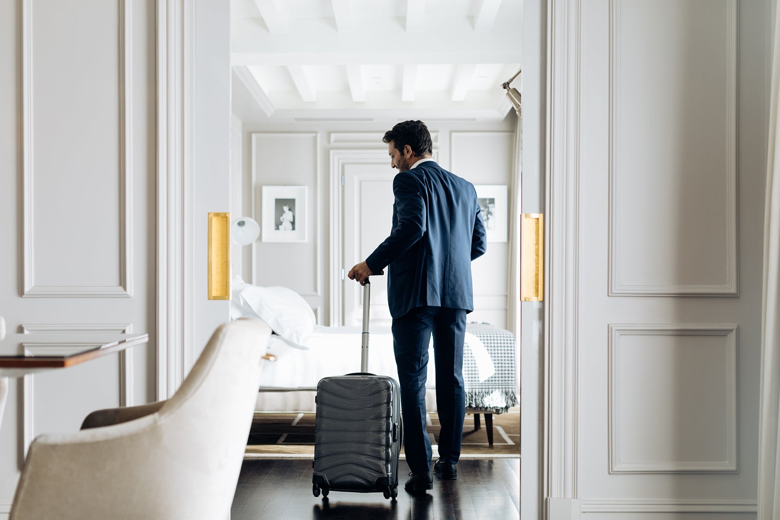Read more about the article 7 ways to get a hotel room upgrade