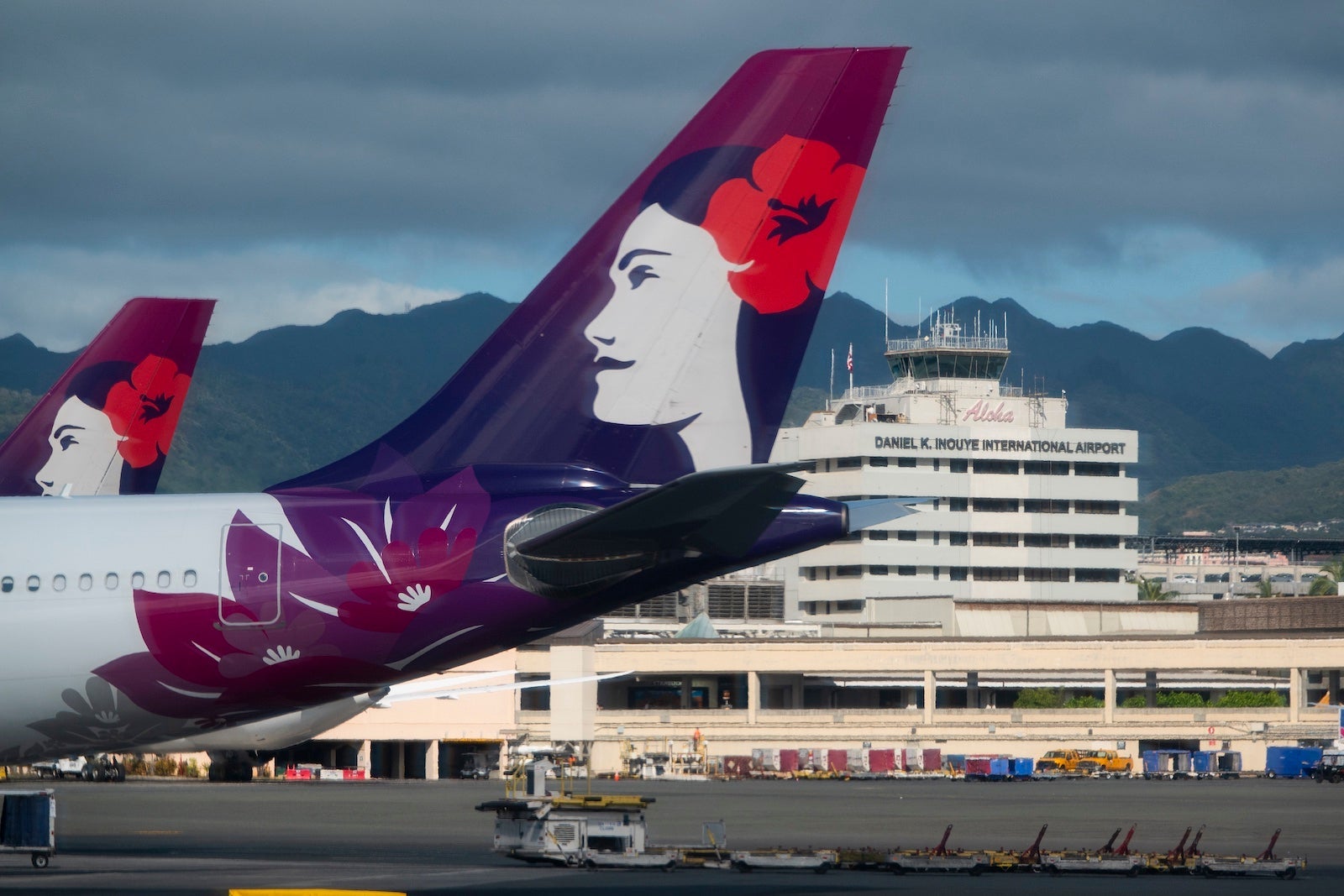 You are currently viewing Deal of the day: Fly nonstop to Hawaii for just 35K miles