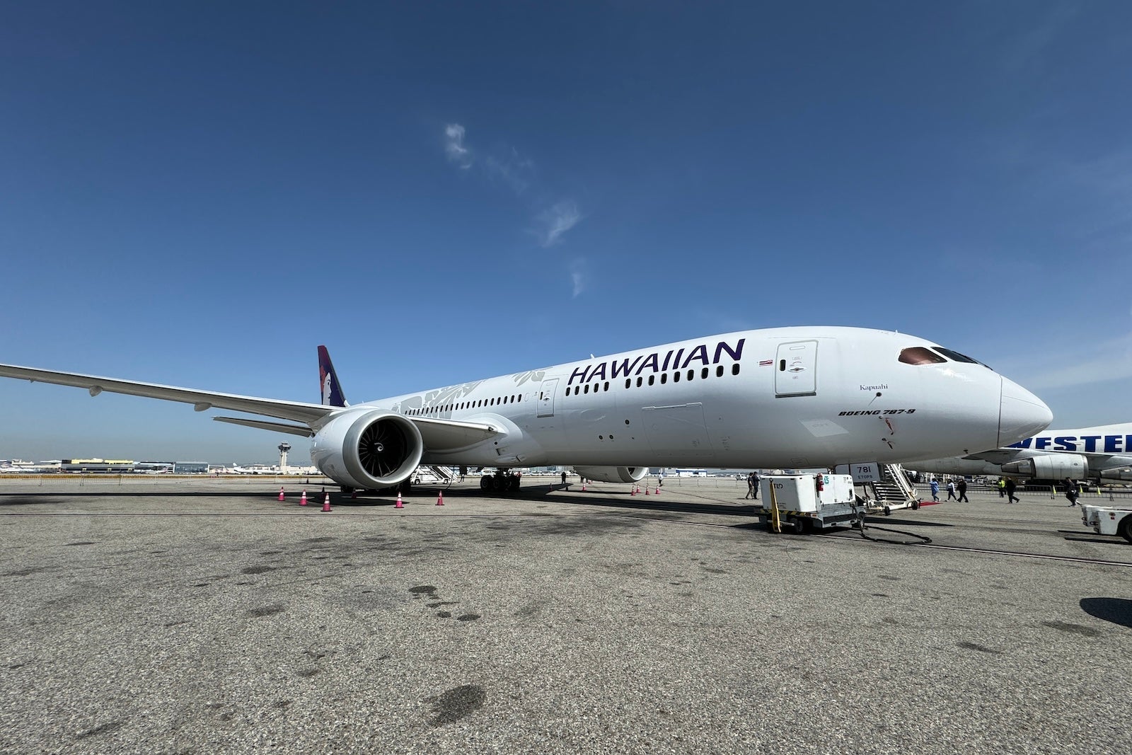 You are currently viewing Alaska Airlines upgrades Seattle-Tokyo route with Hawaiian’s new Boeing 787 Dreamliner