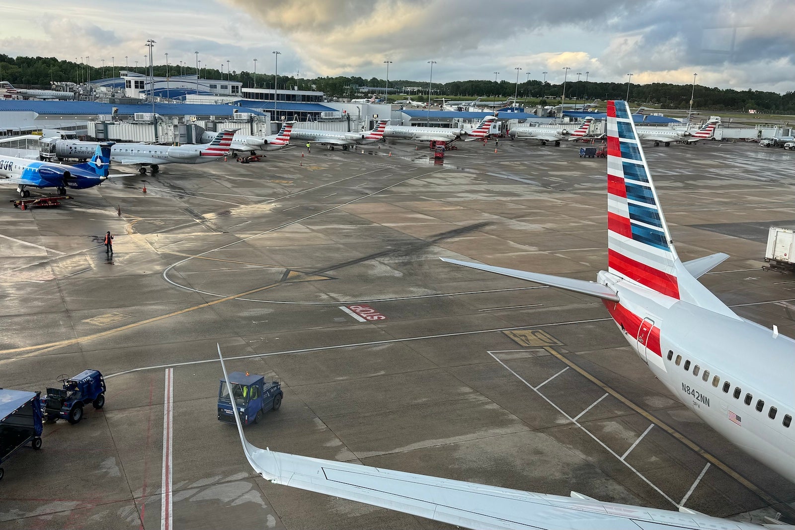 You are currently viewing American joins ‘grab-and-go’ rush, will open new lounge concept in Charlotte