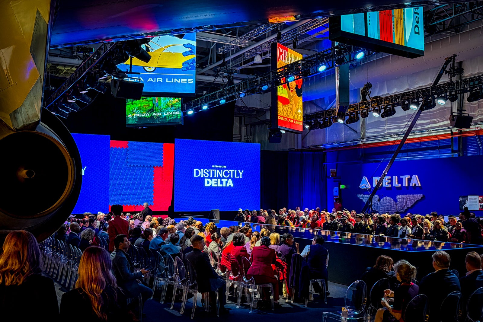 You are currently viewing Delta unveils stylish new uniforms with Missoni accessories, a nod to classic looks and a return of the ‘wrap dress’