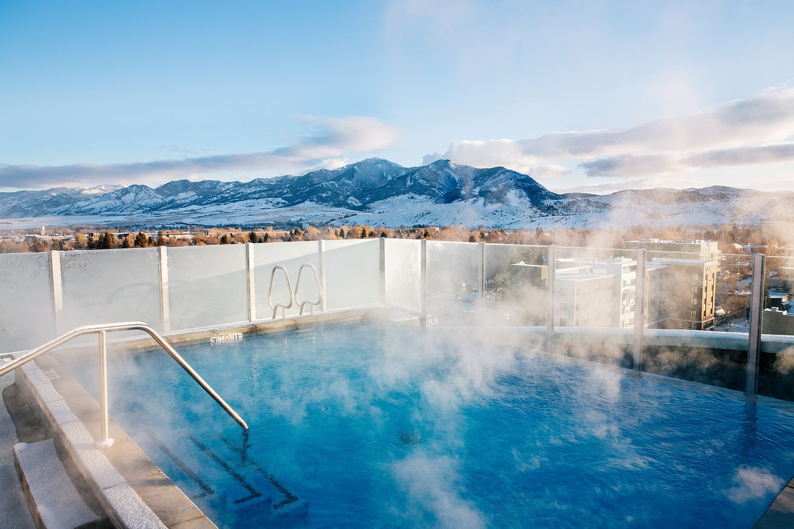 Read more about the article Chase Sapphire Reserve statement credits: What they are and how to use them