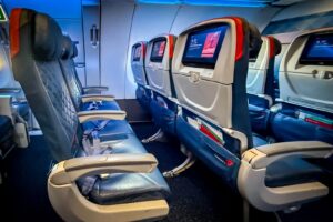 Read more about the article I left my laptop on a flight. Here’s how I got it back within 24 hours