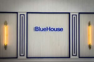 Read more about the article JetBlue to offer lounge day passes at New York’s JFK: Here’s what it will cost