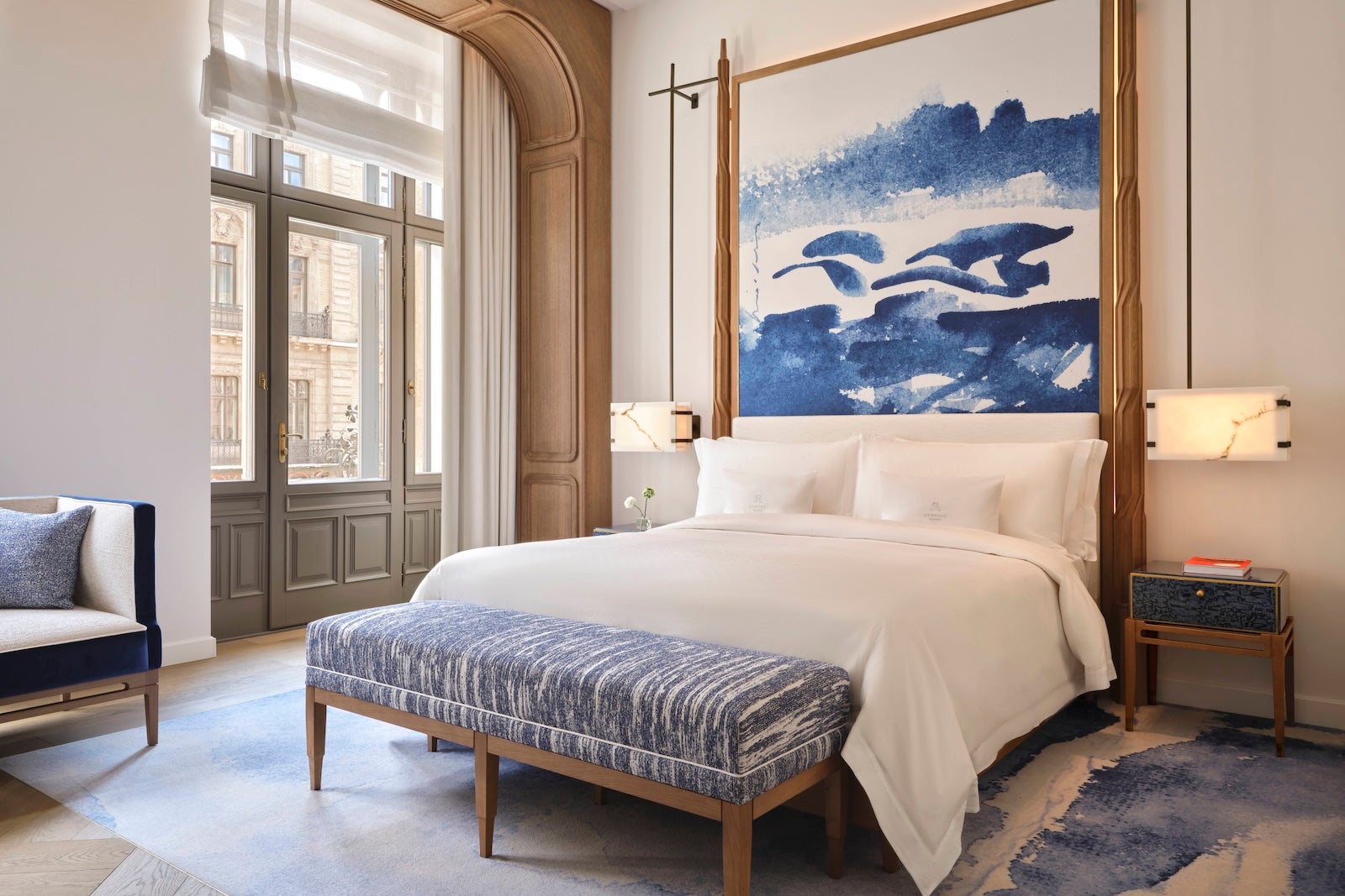 You are currently viewing This stunning Hungarian palace is now the St. Regis Budapest