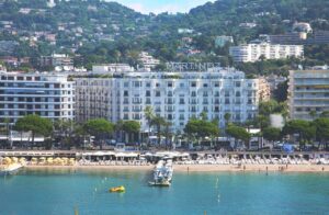 Read more about the article ‘The White Lotus’ on points? A luxurious Hyatt in France is taking center stage