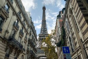 Read more about the article Deal of the day: Book premium economy seats to Paris from 34,000 Chase points