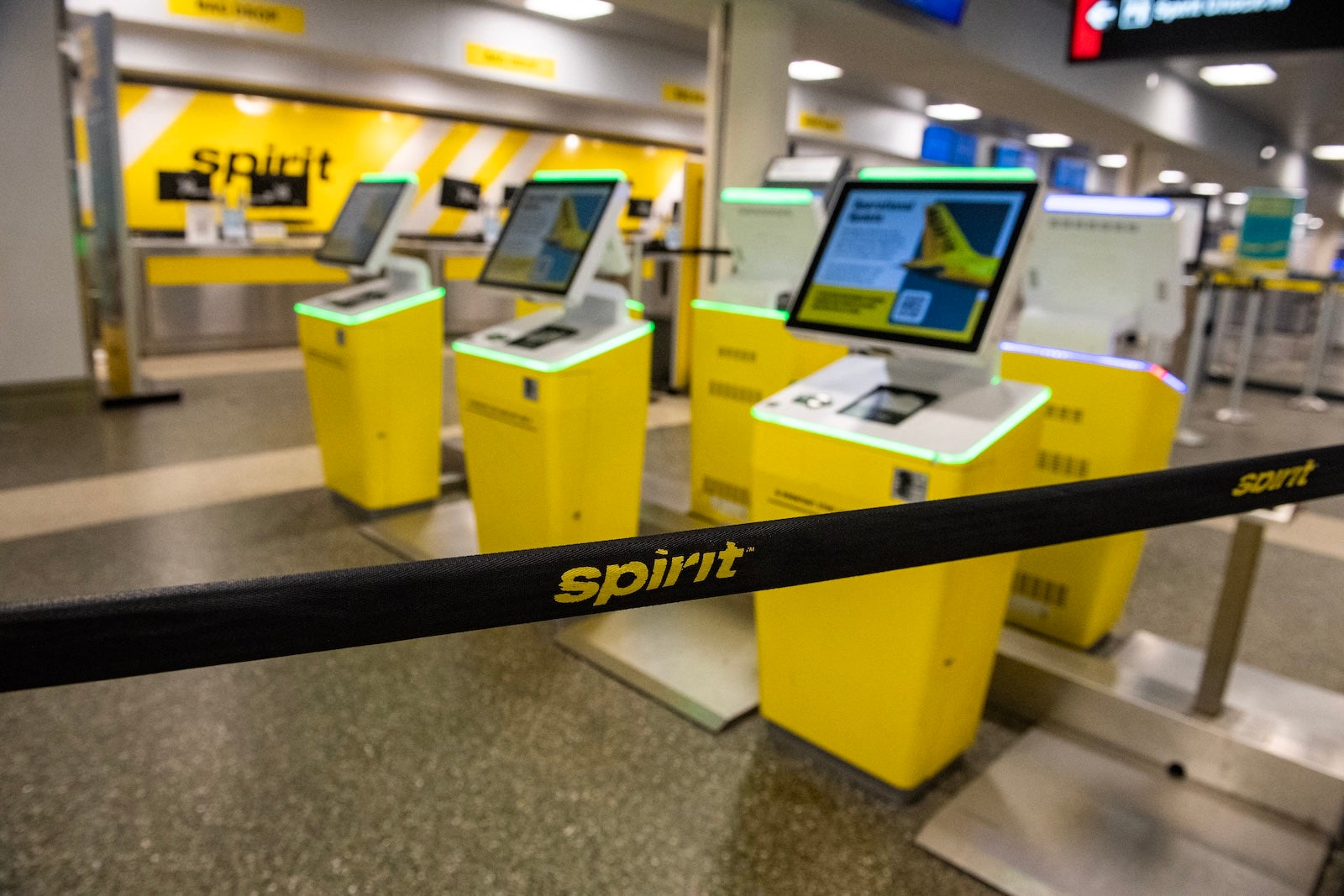 You are currently viewing Spirit refunds ‘most’ passengers, but points and vouchers in major jeopardy