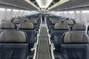 Read more about the article Alaska Airlines to remove earning on basic economy tickets, increase ticketing fees