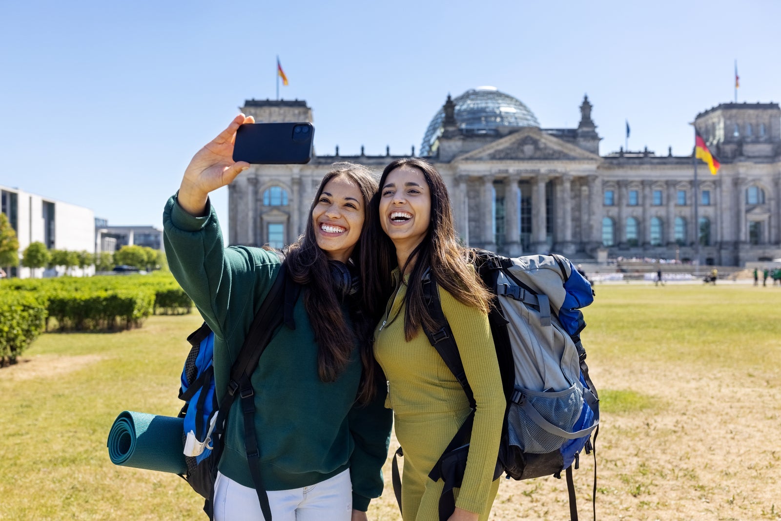 You are currently viewing Delta SkyMiles Platinum Business card review: Valuable Delta perks without lounge access
