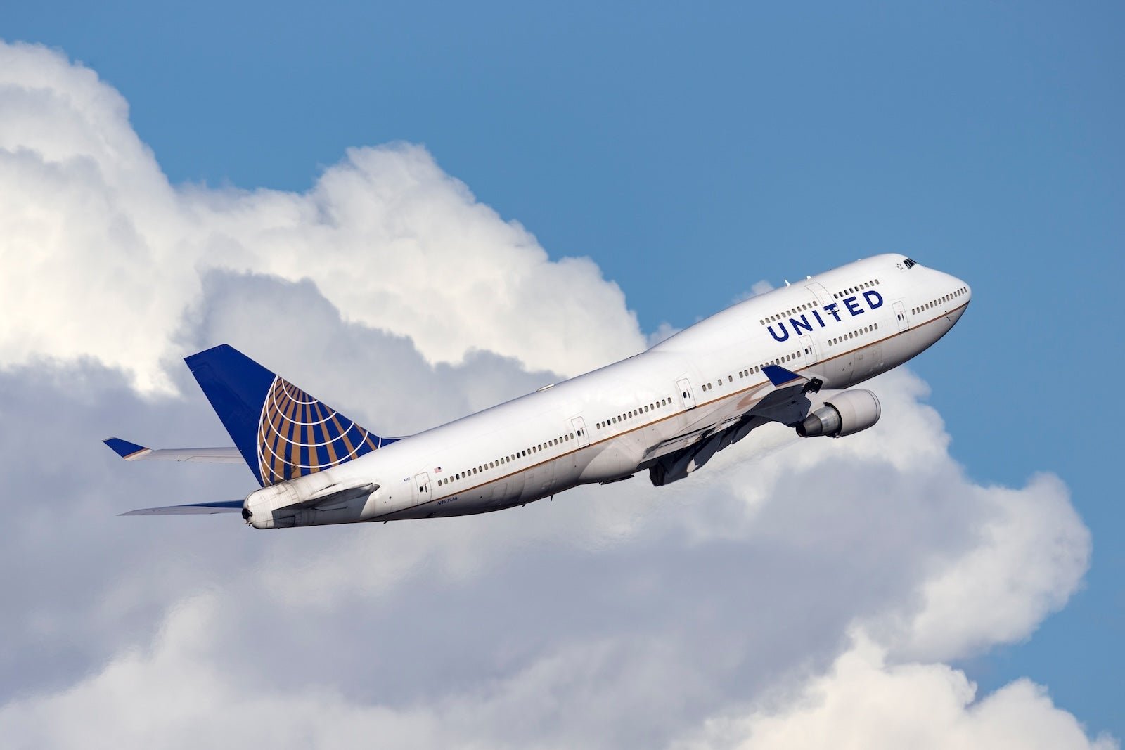 You are currently viewing United’s all-in on this growing air travel trend. Delta isn’t a fan