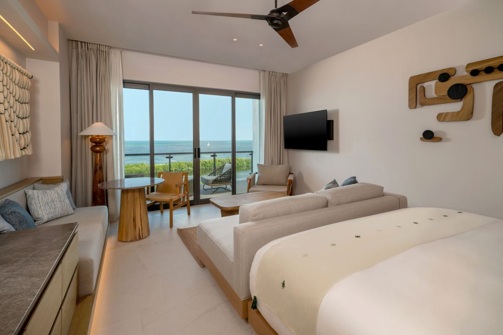 You are currently viewing The highly anticipated Grand Hyatt Cancun Beach Resort will debut an all-inclusive experience