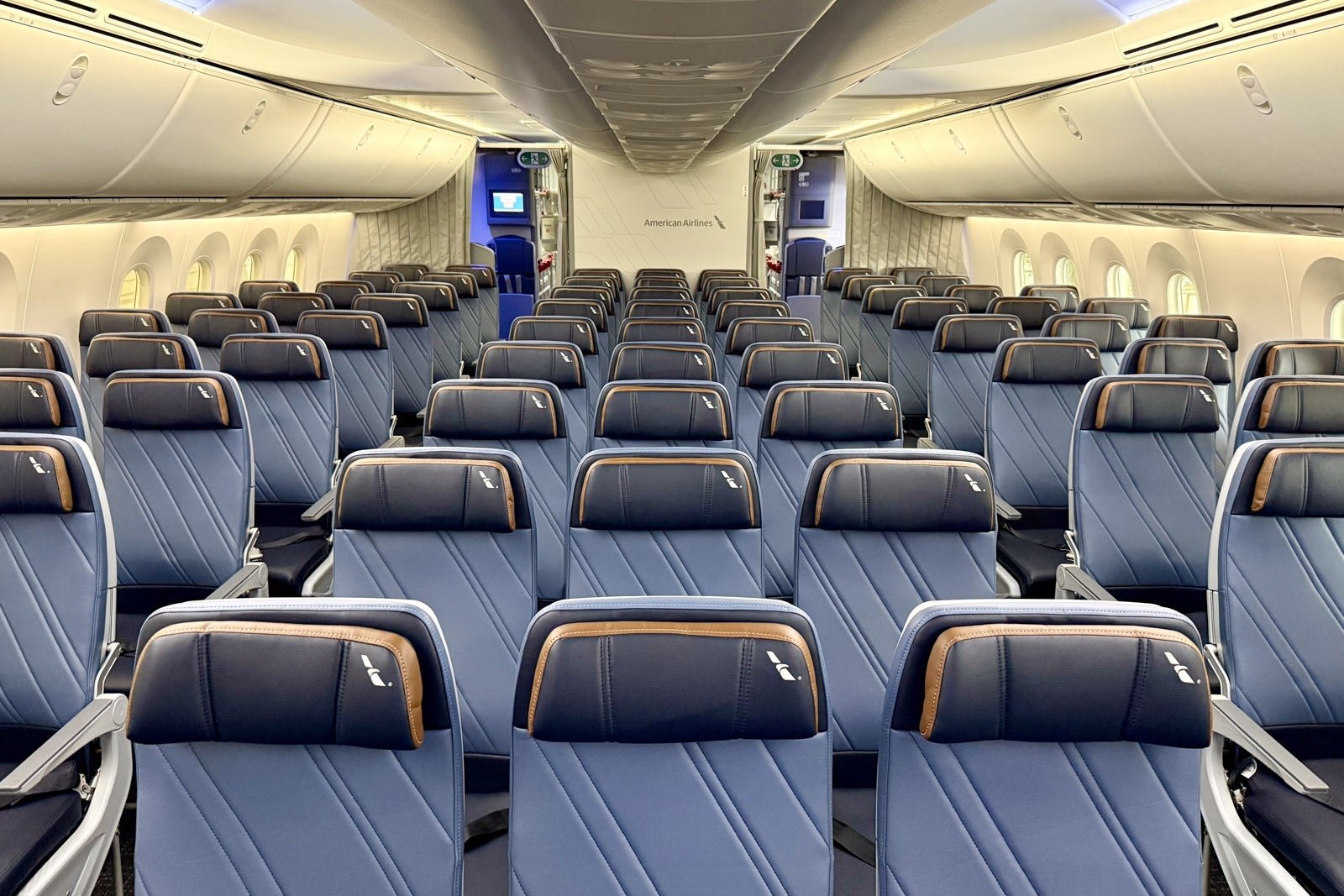 Read more about the article How to earn American Airlines AAdvantage miles