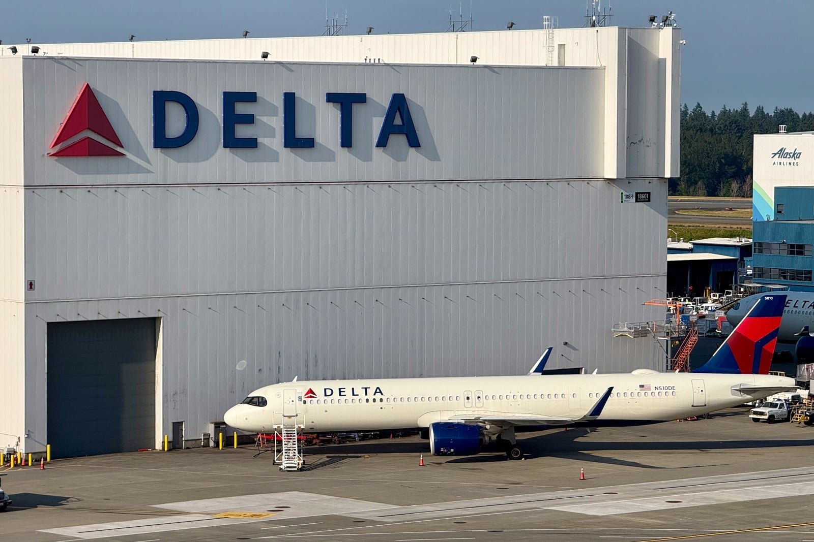 You are currently viewing Delta’s free Wi-Fi rollout reaches 95% of planes as rivals bet big on Starlink