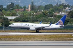 Read more about the article United Airlines baggage fees and how to avoid paying them